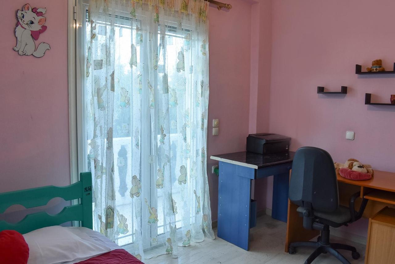 Vicky'S Village Private House Fiolitis Exterior photo